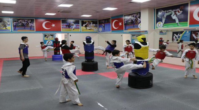Haliliye'de Geleceğin Yıldızları Spor Kurslarında Yetişiyor 