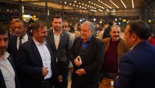 İYİ Parti'nin Adayı Yetim basınla bir araya geldi