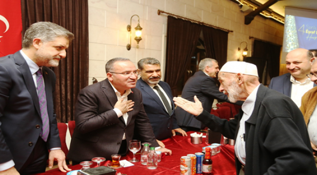 Önen, Urfa Eşrafı İle Bir Araya Geldi