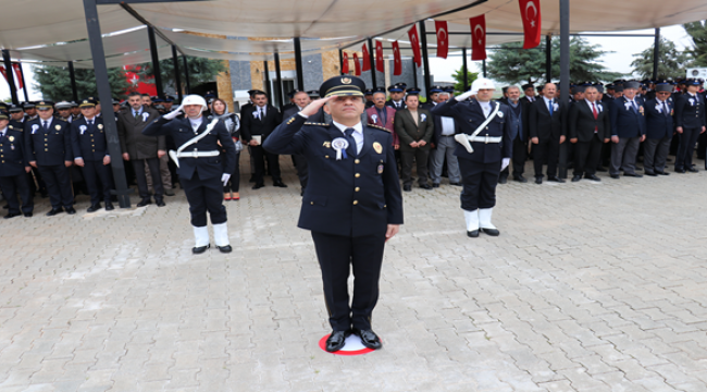 Şanlıurfa'da polis haftası çelenk sunumuyla başladı