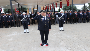 Şanlıurfa'da polis haftası çelenk sunumuyla başladı