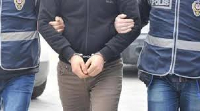 Urfa'da 9 yıl hapis cezası olan firari bekçilerden kaçamadı
