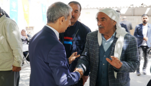 Vatandaşlar: Bu Seçimin Hak İle Batılın Seçimi Olduğunu Biliyoruz