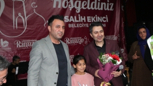 Viranşehir'de Abdurrahman Önül konserine büyük ilgi 