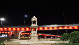 Abide Kavşağı Viyadükleri Işıl Işıl Oldu