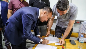 Adalet Bakanı Bekir Bozdağ, oyunu kullandı 