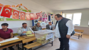 Başkan Ekinci, oyunu kullandı