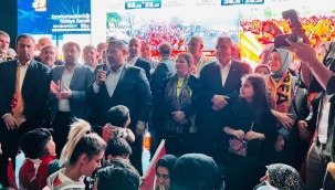 Erdoğan'ın seçim zaferi Şanlıurfa'da kutlanmaya başlandı