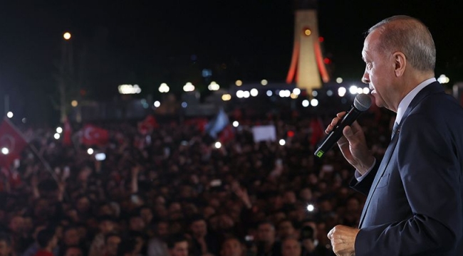 Erdoğan: Milletimiz kararını Türkiye Yüzyılı'ndan yana kullanmıştır