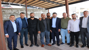 Eyyüpoğlu: "Vatandaşlar Cumhurbaşkanımızın Bayrağını Dalgalandırıyor"