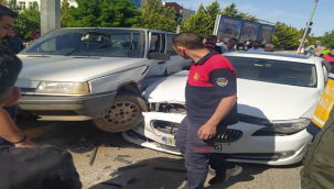 Şanlıurfa'da trafik kazası, 2 yaralı