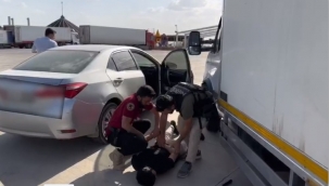 Urfa'da kovalamaca sonucu durdurulan araçlarda uyuşturucu çıktı