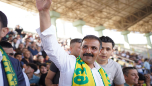 Urfaspor taraftarlarından Emin Yetim'e yoğun ilgi