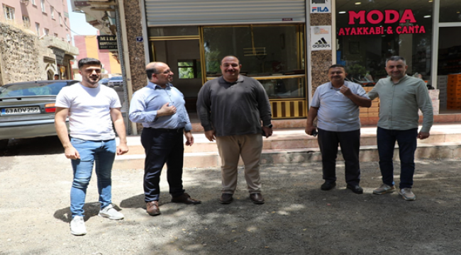 Başkan Ekinci Mesaiye Esnafları Ziyaret Ederek Başladı