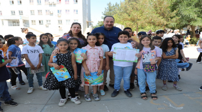 Başkan Ekinci Öğrencilerin Karne Sevincine Ortak Oldu
