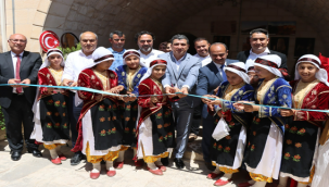 Büyükşehir'den Sanat Sokağında El Sanatları Sergisi