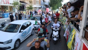 Şampiyon Şanlıurfaspor'dan otobüsle şehir turu