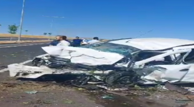 Şanlıurfa'da iki araç çarpıştı, 1 ölü, 4 yaralı
