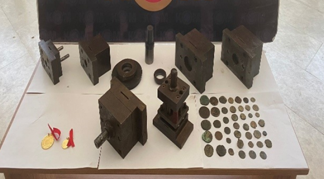 Urfa merkez ve iki ilçede operasyon!