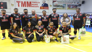 Viranşehir'de Kurumlar Arası Voleybol Turnuvası Sona Erdi 