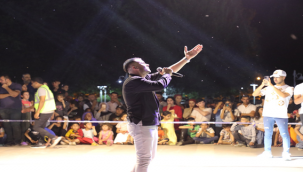 Viranşehir'de Öğrenciler Sınav Öncesi Konserle Stres Attı 