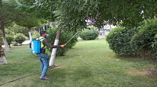 Viranşehir Genelindeki Parklarda İlaçlama Çalışması Sürüyor