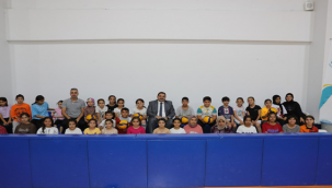 Başkan Canpolat, Spor Kurslarındaki Gençlerle Bir Araya Geldi 