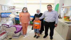 Müdür Solmaz Diş Hastanesini ziyaret etti.