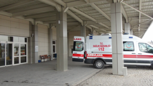 Otomobil şarampole devrildi, 1 ölü, 4 yaralı 