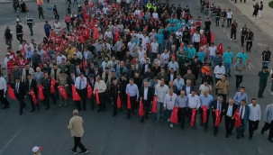 Şanlıurfa'da 15 Temmuz  kortej yürüyüşü düzenlendi 