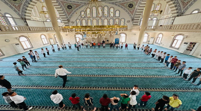 Viranşehir'de ''40 Hadis Yarışması'' Düzenlendi
