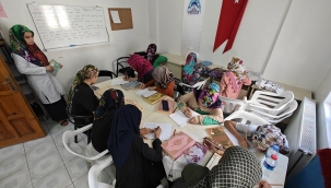 Yediden Yetmişe Kadınlar Burada Buluşuyor