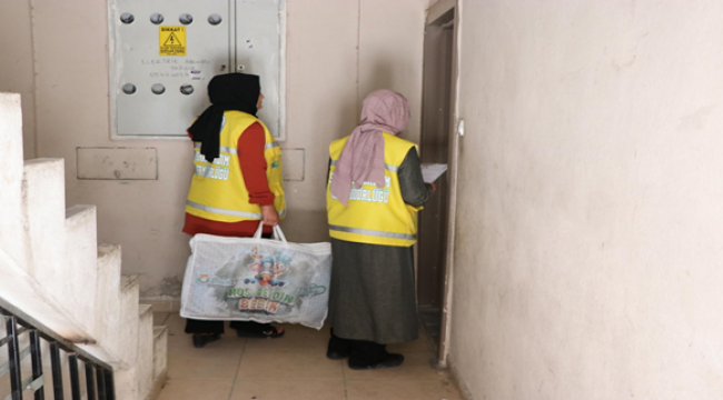 Yenidoğan Bebeklerin İlk Hediyeleri Haliliye Belediyesinden 