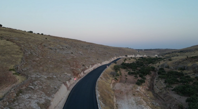 Başkan Beyazgül ile kırsal mahalleler konforlu yollara kavuşuyor