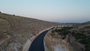 Başkan Beyazgül ile kırsal mahalleler konforlu yollara kavuşuyor