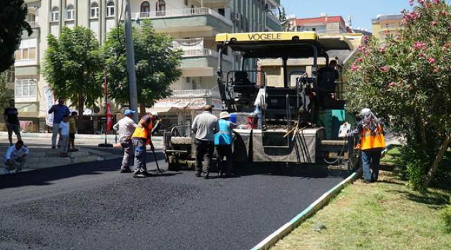  Haliliye'de Üstyapı Çalışmalarıyla Mahallelerin Çehresi Değişiyor 