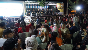 Haliliye'de vatandaşlardan yaz konserlerine yoğun ilgi