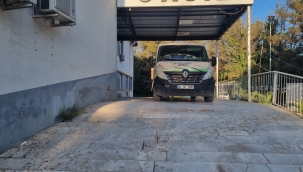 Harran'da depremde hasar gören hastane yıkılıyor…