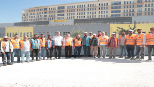 Başkan Beyazgül "Asfalt Üretiminin Her Aşaması Belediyemize Ait Ekip Ve Ekipmanla Yapılıyor"