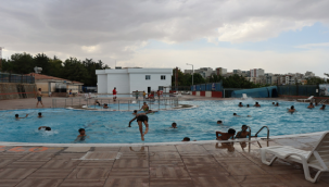 Büyükşehir havuzları yaz boyu doldu taştı