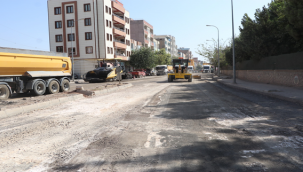 Eski Urfa caddesi sıcak asfaltla buluştu