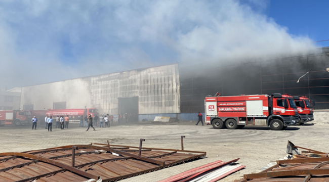 Organize sanayi bölgesinde fabrika yangını