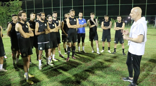 Şanlıurfaspor"da Hoca takımın başına geçti