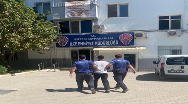 Urfa'da uzun süredir aranan hırsızlık şüphelisi yakalandı