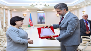 Urfa Fıstığı Azerbaycan meclisinde..