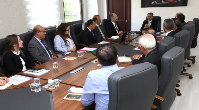 Vali Şıldak'tan Çevre Şehircilik ve İklim Değişikliği İl Müdürlüğüne ziyaret