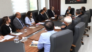 Vali Şıldak'tan Çevre Şehircilik ve İklim Değişikliği İl Müdürlüğüne ziyaret