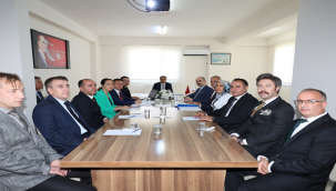 Vali Şıldak'tan Defterdarlık ve vergi dairesine ziyaret