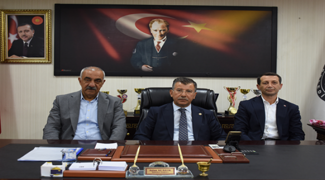 Vekil Cevheri'den Hilvan Belediyesi Projelerine Övgü