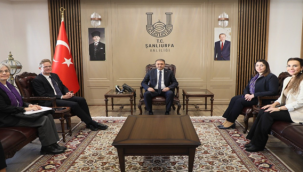 AB Türkiye Delegasyonu Başkanı Landrut'tan Vali Şıldak'a Ziyaret